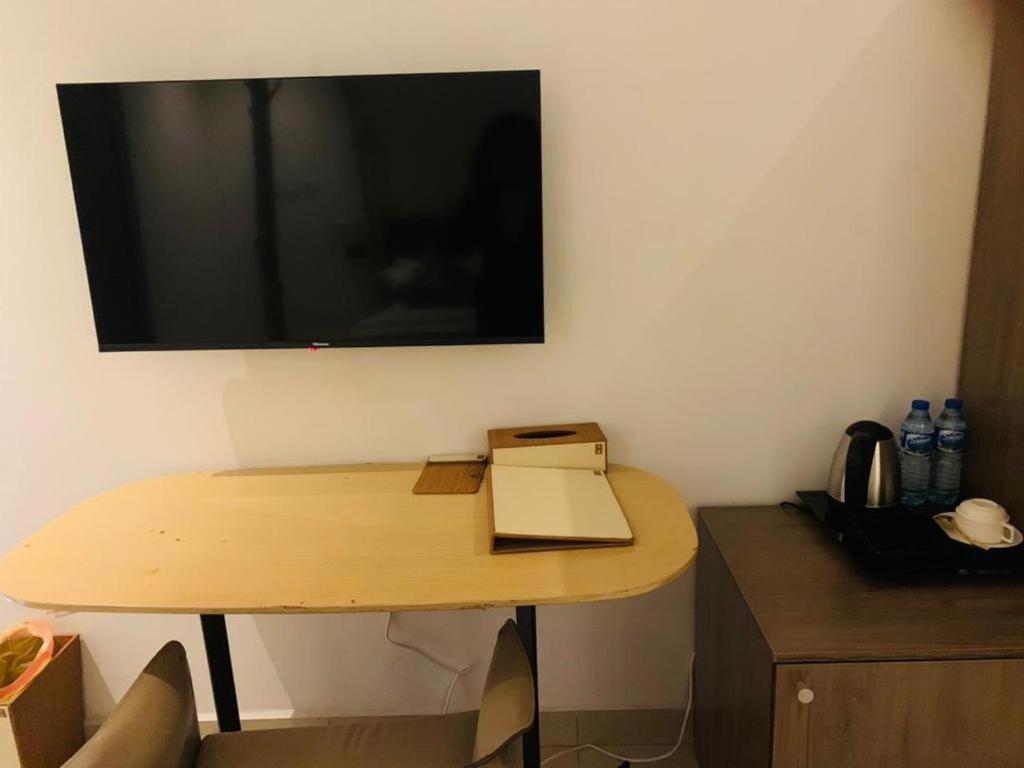 Swiss Pearl Continental Suite Wupa Екстер'єр фото