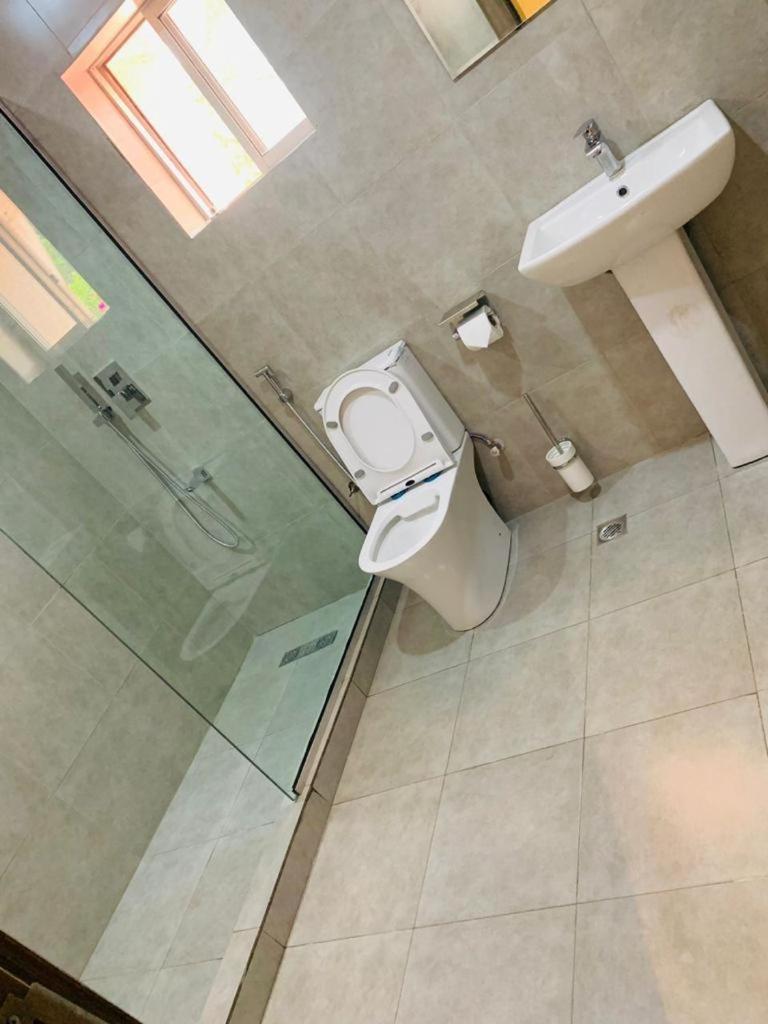 Swiss Pearl Continental Suite Wupa Екстер'єр фото